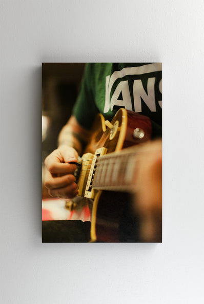 Tablou Canvas - Chitarist cool street style