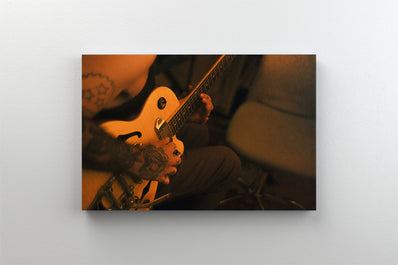 Tablou Canvas - Chitara lumina rosie oranj calda