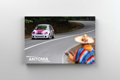 Tablou Canvas - Antonia & Sombrero